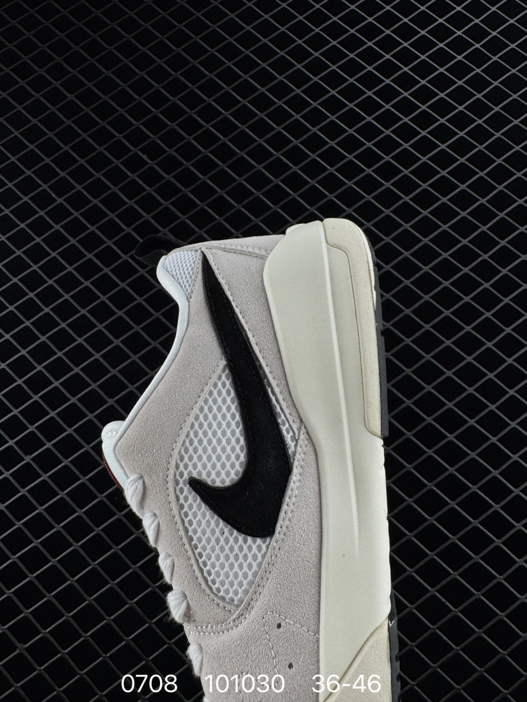 NK Air JORDAN CMFT ERA